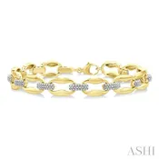 1/10 Ctw Bold Link Round Cut Diamond Fashion Bracelet in Yellow Gold Vermeil