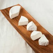 Acacia Wood Serving Board (Rectangle, 16" x 5")