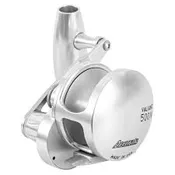 Accurate Valiant 500 Narrow 6:1 Slow Pitch Jigging