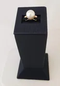 14 KY White Pearl and Diamond Windsor Ring