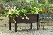 ECOFLEXÂ® Elevated Planter