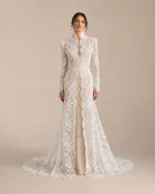 French Lace Bridal Overlay with Chapel Train | Sira D’ Pion |