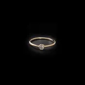Bezel stacker