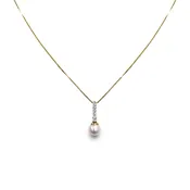 14 KARAT YELLOW GOLD 7MM CULTURED PEARL NECKLACE WITH DIAMONDS