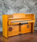1950 Janssen Spinet w. Lowrey Organo — Piedmont Piano Company