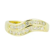 0.25ctw Diamond Accented Band in 14K Yellow Gold - Size 5.5