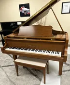 1975 Yamaha G2 Grand Piano 5'8" in Satin Walnut