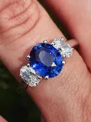 14k White Gold Oval Sapphire & Diamond Ring - Elegant Jewelry — Reynolds Jewelers