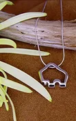 Golden Buffalo® Queen Silhouette 14k Gold