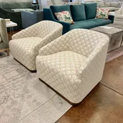 Bernie Swivel Chair