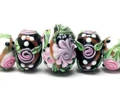 10107511 - Five Graduated Aunt Evelyn's Garden Beads