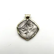 Pendant Four Reales Spanish coin  "Concepcion " Philip IV 18k 82123 — Everett Designs