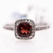 10K Garnet Ring