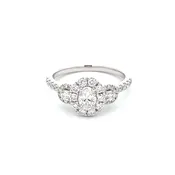 18K White Gold Oval Diamond Ring