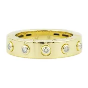 0.20ctw Round Brilliant Diamond Accented Movao Band Ring in 18K Yellow Gold - Size 6.75