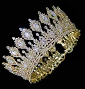 Artemis Crown