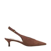 Aleena in Brown