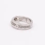 18KT Gold and Diamond Milgrain Band