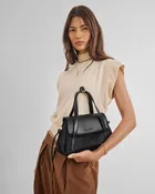 ALYSSA TOP HANDLE