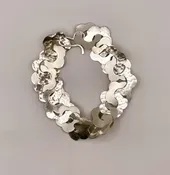 Dizzy Daisy Bracelet