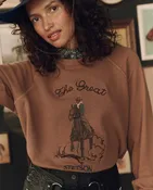 Stetson & THE GREAT. The College Sweatshirt w/ Stetson Graphic. -- Tobacco