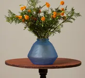 1920S FRENCH ART DECO GLASS SWAN VASE