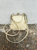 Alba Crossbody Butter Yellow
