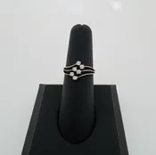 18KR DIAMOND RING GR WT: 2.46GM, DIA WT: 0.24CT
