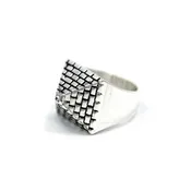 Big Pyramid Ring