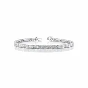 10.08 Cts 14K WHITE GOLD Emerald Shape Tennis Bracelet - Natural Diamond