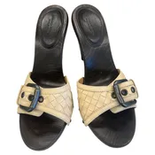 Sandals Luxury Designer By Bottega Veneta In Cream, Size:8