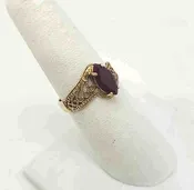 10K Gold Ruby 10K Ring Size 7