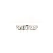 1.00 CARAT DTW DIAMOND BAND