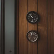 Brilliant Hygrometer &amp; Thermometer Black