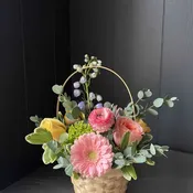 PETITE SEASONAL BASKET