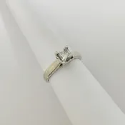 Ladies WG Solitare Princess Cut Ring