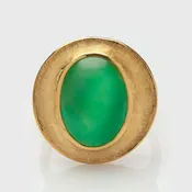 22K Yellow Gold Jade Ring