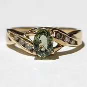 0.53ct Alexandrite & Diamond Ring | 14kt | Estate