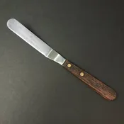 Ateco | 4" Offset Spatula | Wood