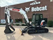 2023 Bobcat E88 Compact Excavator (Long-Arm)-DS11266