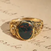 Antique Bloodstone and Roses 10k Gold Signet Ring