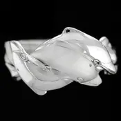 3 DOLPHIN PUZZLE RING