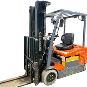 Toyota Sit-down  Electric Forklift 3,000 Lbs Capacity 190" Height with Side Shift and Tilt