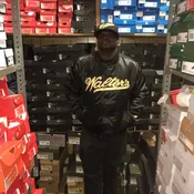 Walter's Clothing Starter Jacket | Black/Gold