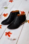 MUG BLACK BOOTIE