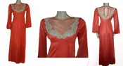 *BEAUTIFUL VINTAGE '70s GILEAD ECRU LACE ILLUSION NIGHTGOWN IN MANDARIN