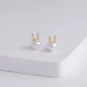 Bunny akoya pearl stud