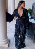 BLACK SWAN