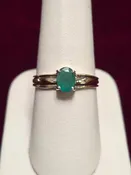 10K Gold Ring 1ct Oval Emerald 1.9g