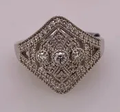 10K Antique Style Diamond Ring